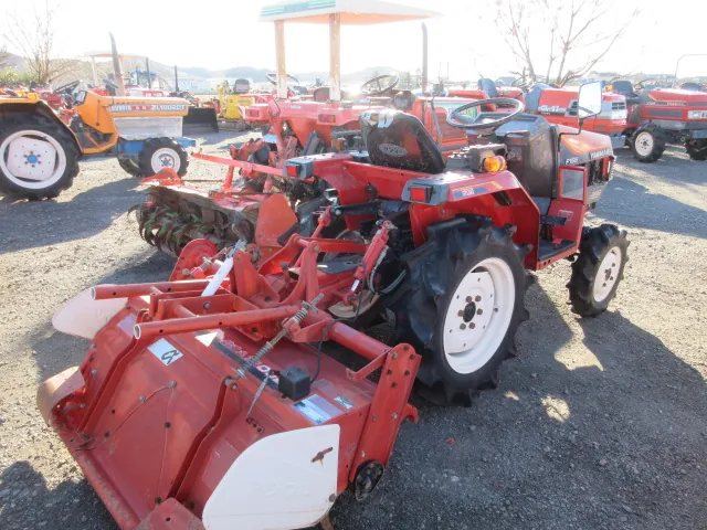 Micro-tracteur diesel Yanmar F155 d'occasion au Maroc — Grelinette Maroc — photo 4
